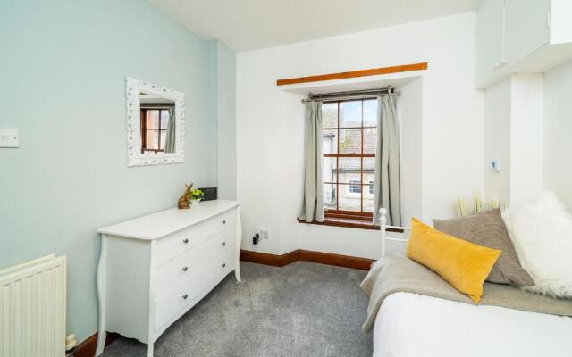 The Tollbooth - The Ideal Base for Exploring