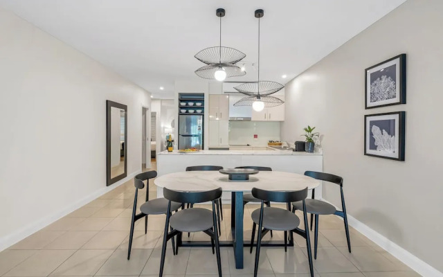 Elysium Private Apartments at The Beach Club