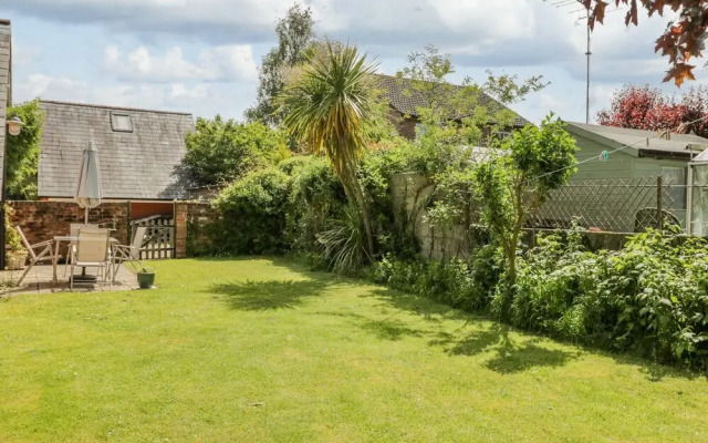Parkfield Cottage