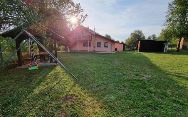 Apartman Deda