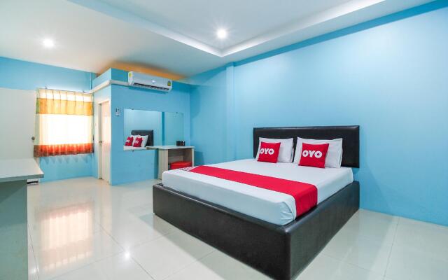 OYO 622 Sixsense Hotel (Vaccinated Staff)