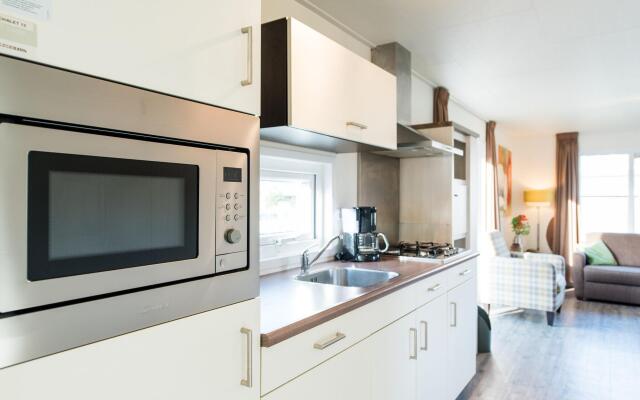 Comfortable Chalet With Dishwasher, Near the Beach