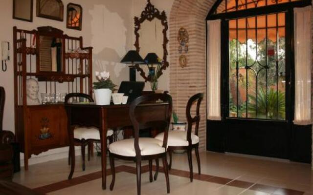 Valencia Country House