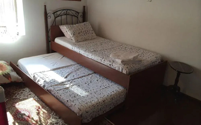 Stone House Natural Life