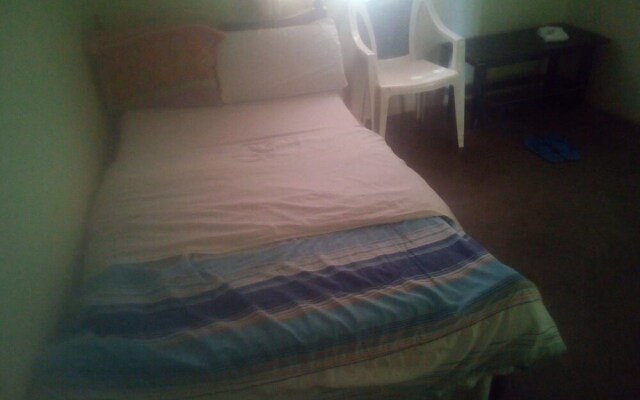 Damuku Guest House Eldoret