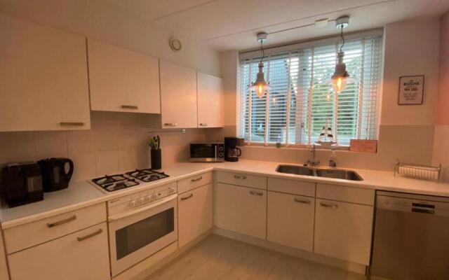 Ferienhaus am Wasser Lemmer 208