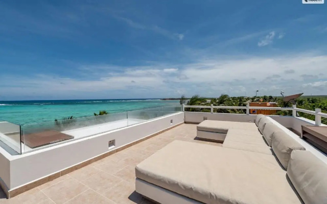 Mansion Villa in Soliman Bay for 34 guests!