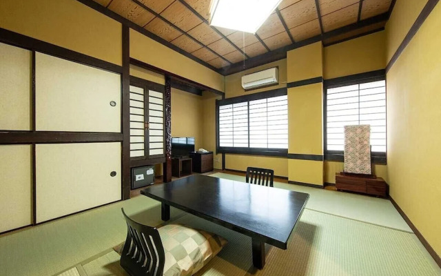 Beppu Kannawa Onsen Kiraku (Oita)