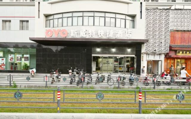 Sweet Hotel