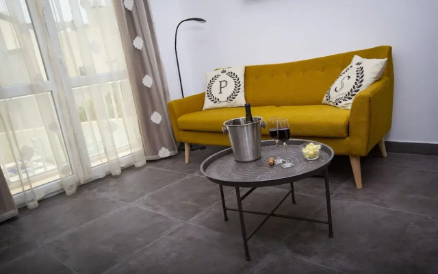Pjazza Suites Boutique Hotel