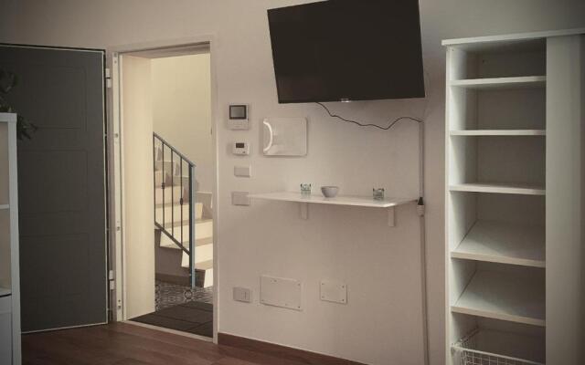 Satyria Apartments
