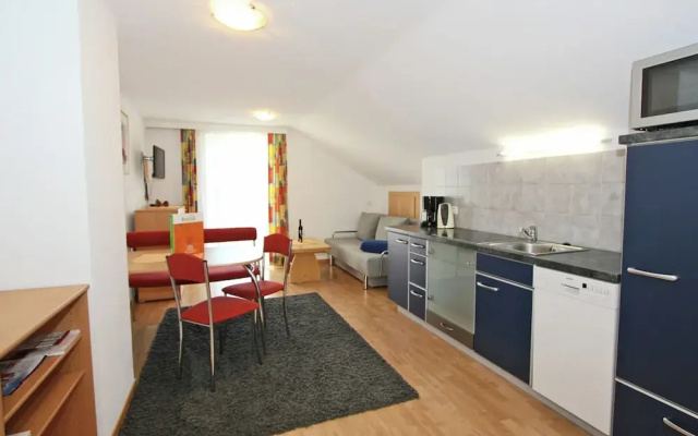 Modern Apartment in Fiss at Ski Bus Stop