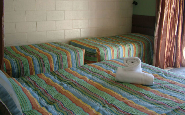 Beachcomber Motels