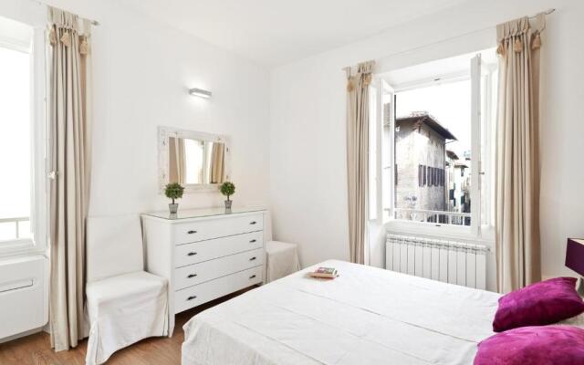 Santa Croce Stylish Flat