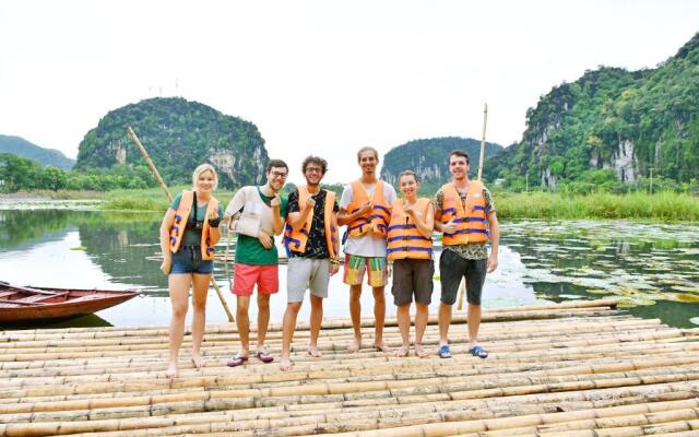 Anh Tuan Tam Coc Old Space Bungalow