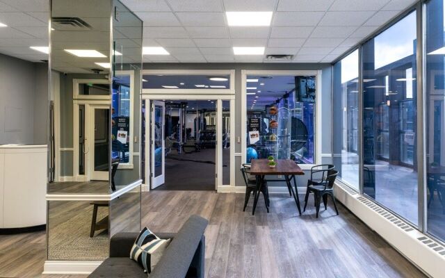 The Luckman Apartments by Barsala