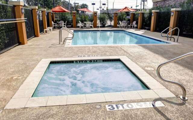 Comfort Suites Old Town Spring