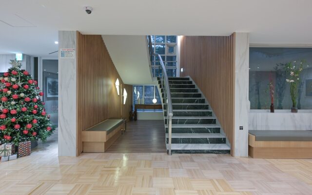 Hotel West of Canaan