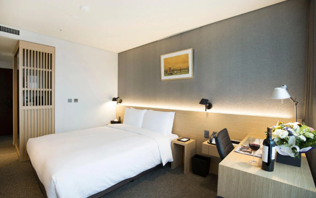 Arirang Hill Dongdaemun