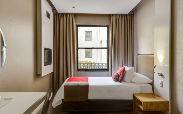 Protea Hotel by Marriott Cape Town Waterfront Breakwater Lodge