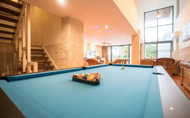 Dojo Pool Villa Beachfront