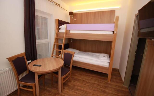 Slamba Hostel Augsburg