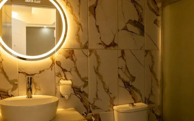 Safir Suit Otel