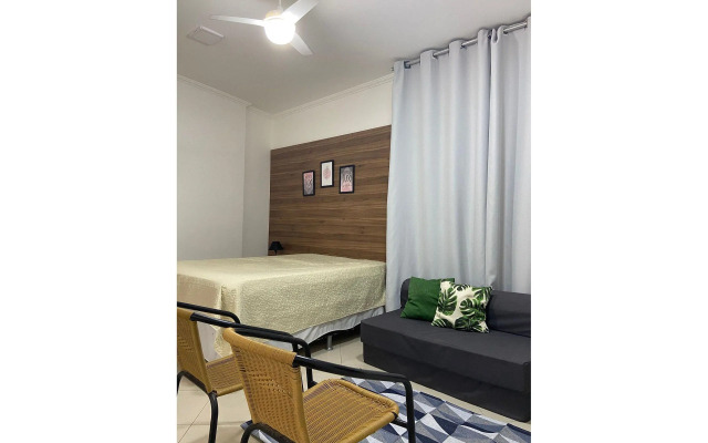 Moderno Estúdio 50m do mar com garagem e Wi-Fi