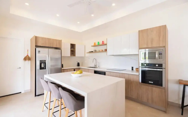 Close to Beach - Gated Community - Villa Salomé