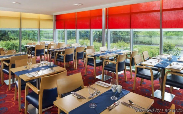 Park Inn by Radisson Birmingham Walsall M6 J9