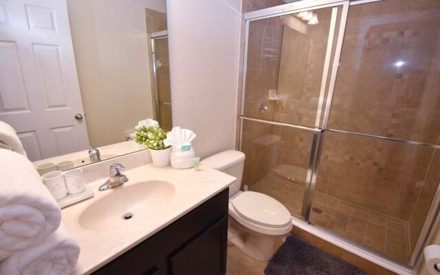 1705vp 4 Bedroom Home by RedAwning