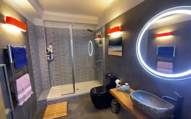 Tarifa Beachfront Large Apartment