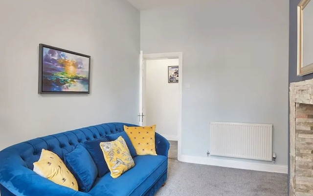 Host Stay Riftswood Ruby