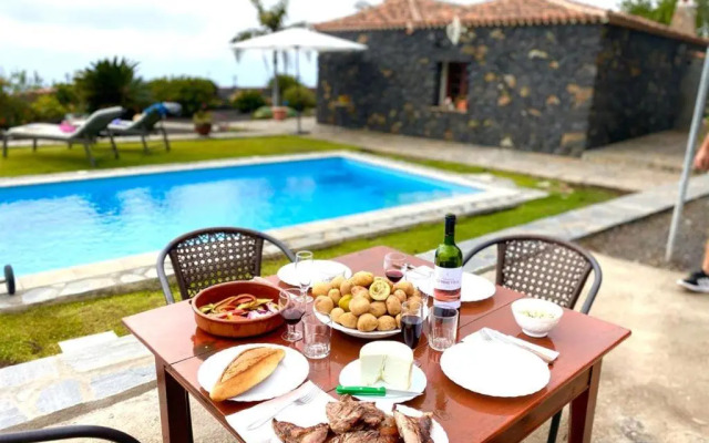 Climatized Pool Free Wifi Casa Rural Las Pareditas