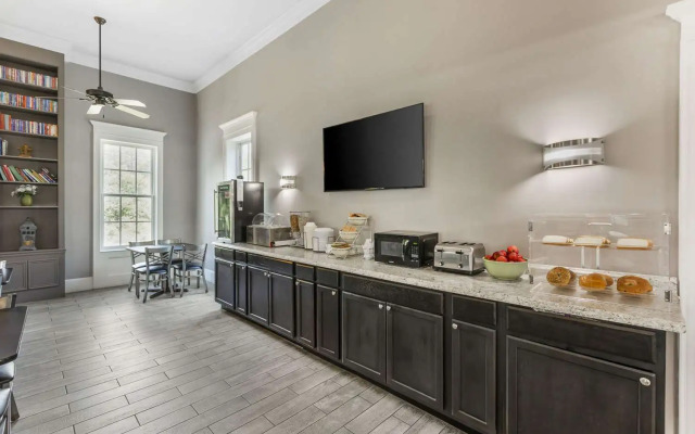 Quality Inn & Suites Santee