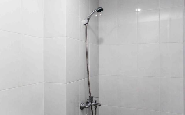 Warm and Cozy Studio Patraland Urbano Apartment