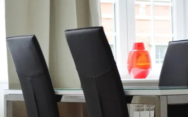 The Heart of Old Town Apartments