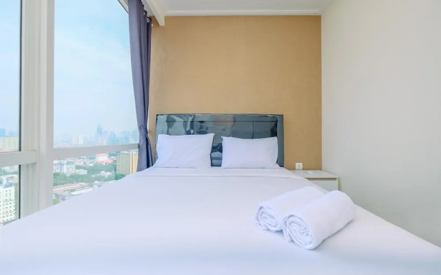 Modern Look And Comfy 2Br At Menteng Park Apartment