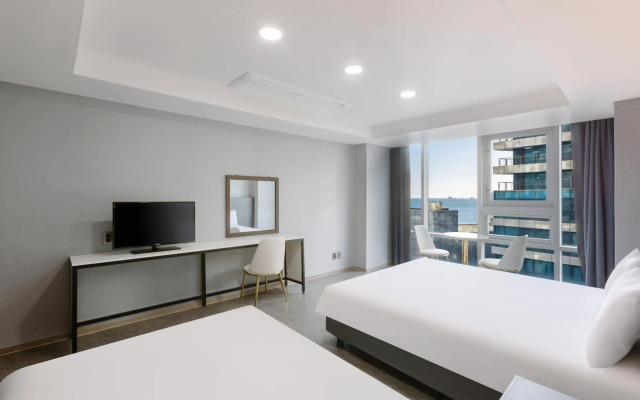 Suncloud Hotel