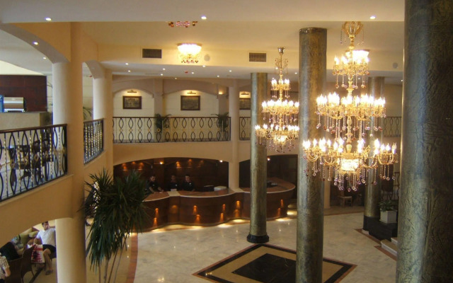 Aquamarine Sun Flower Resort