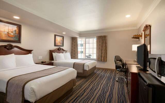 Days Inn by Wyndham Eureka CA