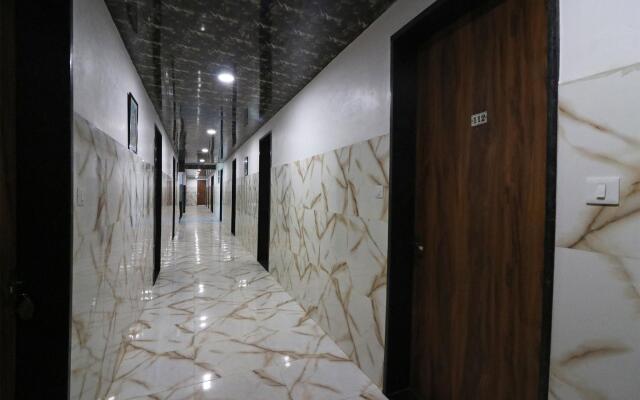 OYO 24123 Maha Nandini Resort