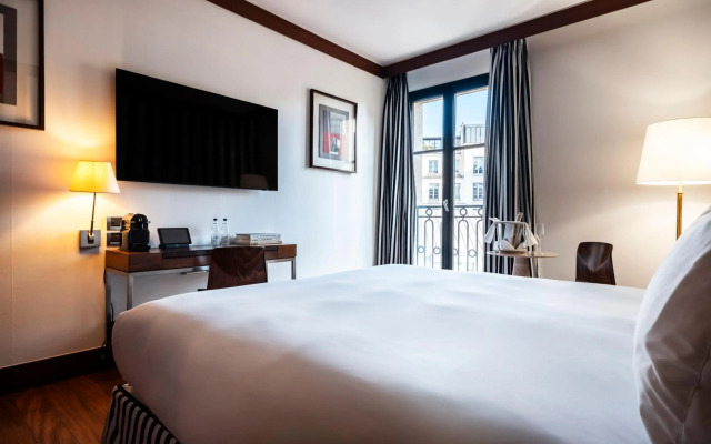 Grand Hotel Champs-Elysees