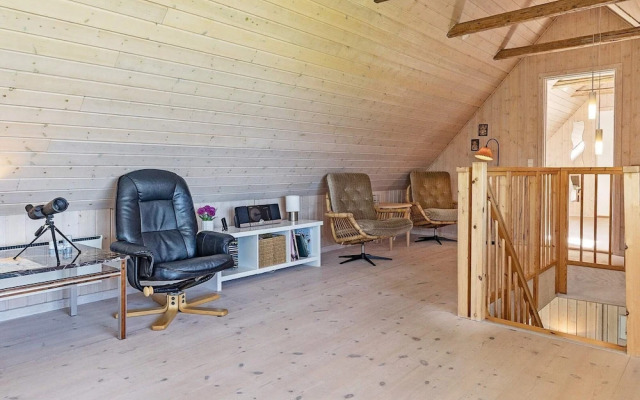 Spacious Holiday Home in Vinderup near Fjord