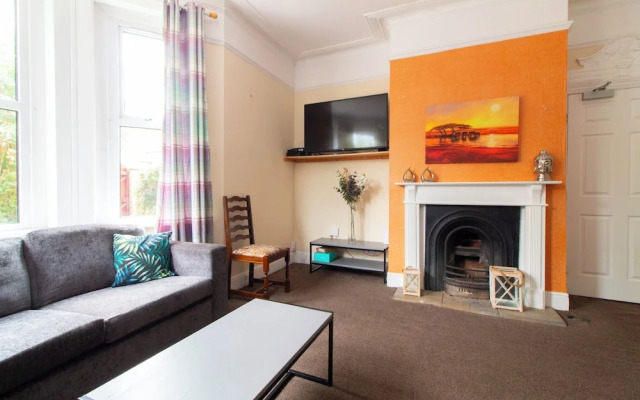 Thornbury Guest House Room 1