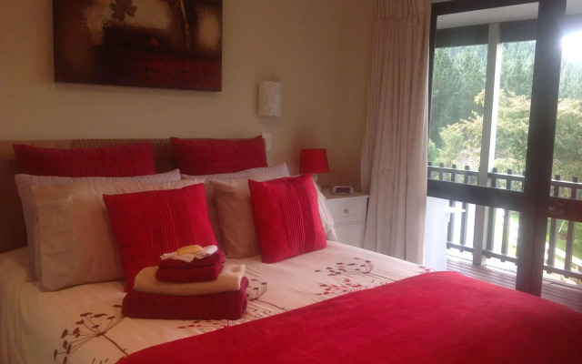 Karamu Valley Lodge