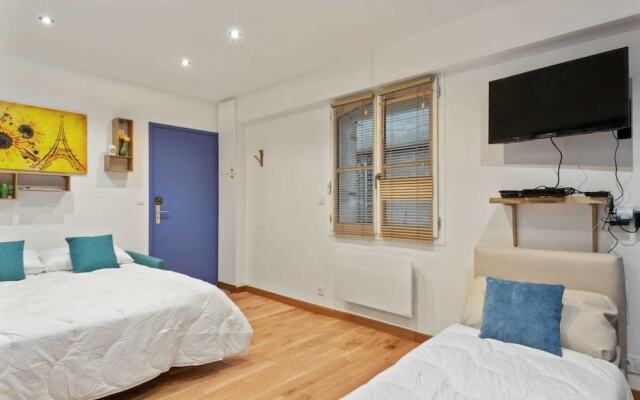 Charming Blue Studio - 15 Mins to Grand Palais