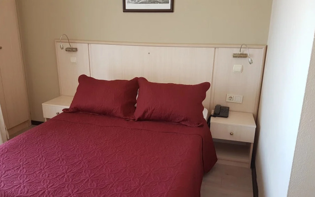 Ileri Hotel & Apartments