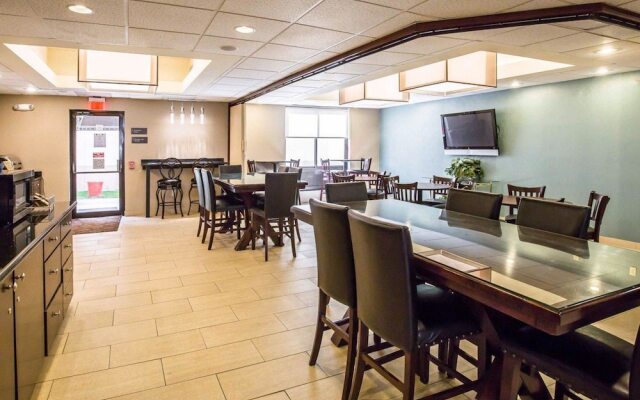 Comfort Suites Stafford