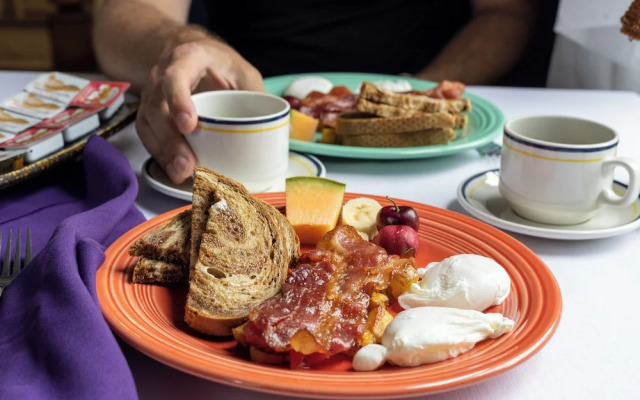 The Garrison House Inn